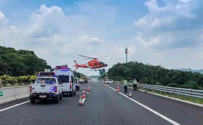 武定高速公路汽车救援案例